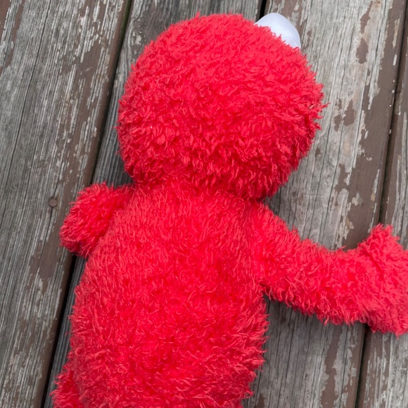 Sesame Street Elmo Plush Toy - Picture 6 of 7